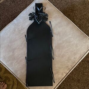 Black Metal Wall Wine Rack